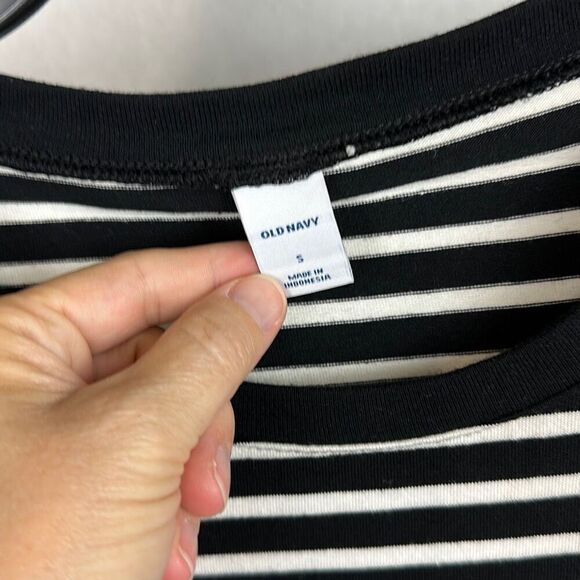 Old Navy Mini Dress Size Small Black White Stripe Short Sleeve - Picture 3 of 5